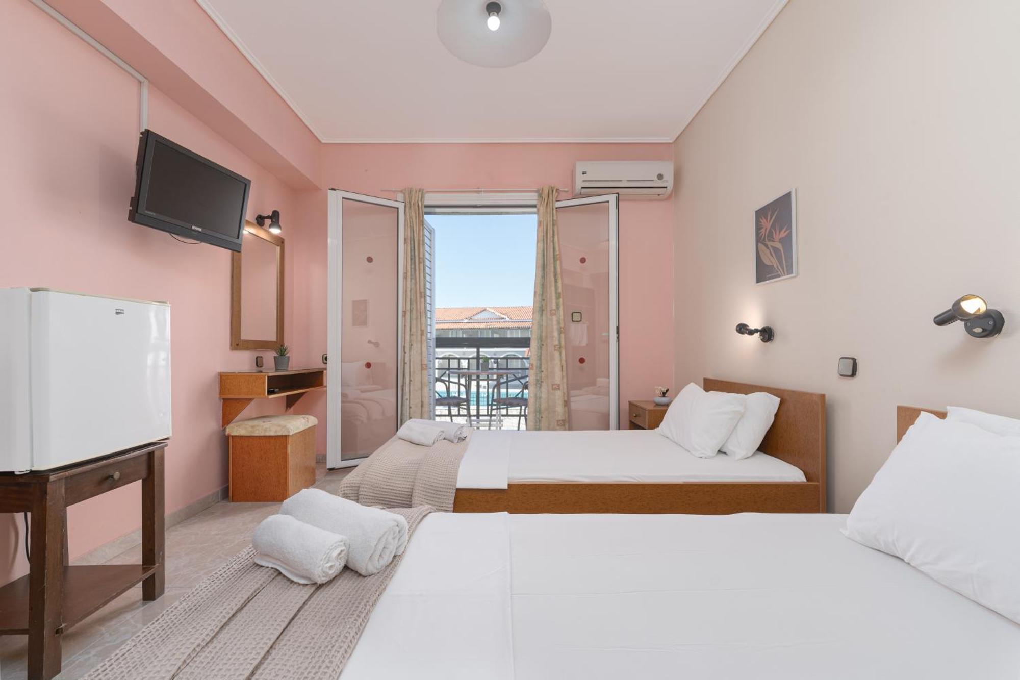 Hotel Aura Laganas Ngoại thất bức ảnh